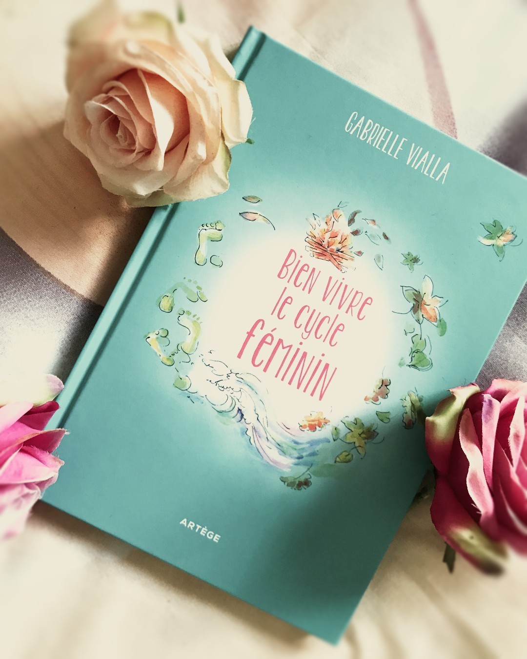 bien-vivre-le-cycle-feminin-fleurs